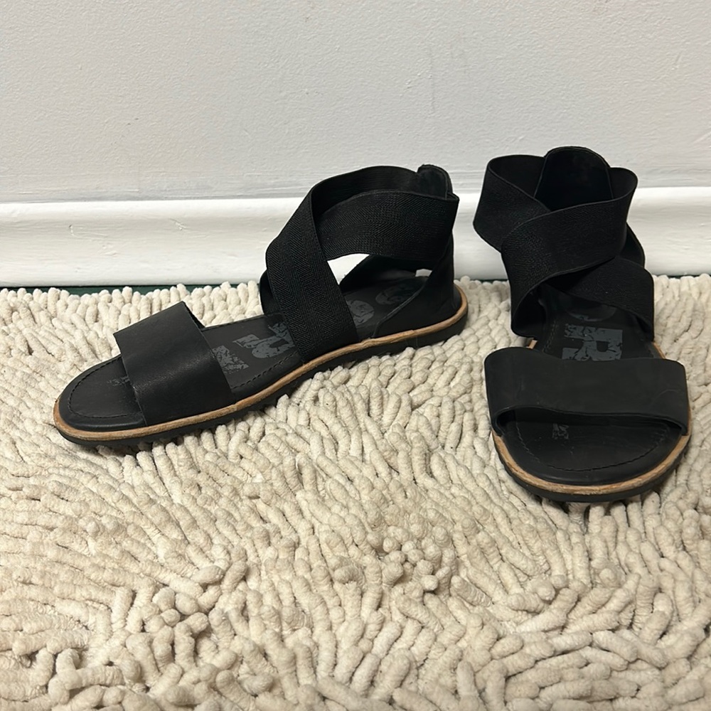 Sorel Ella Elastic Ankle Strap Sandals - Picture 2 of 7